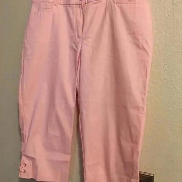 Counterparts Capris Ladies - Picture 8 of 8